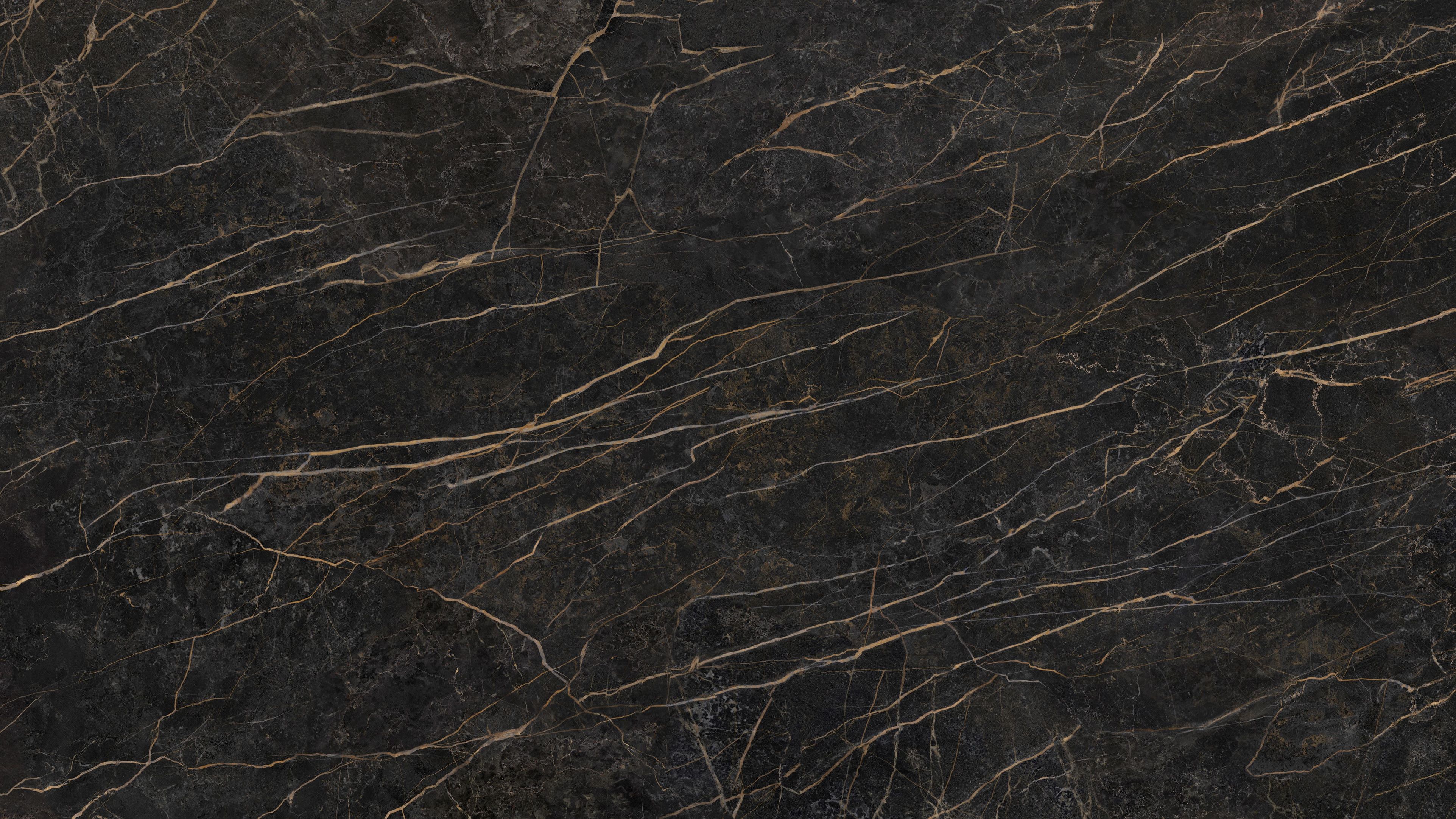 NE514 Black Obsession